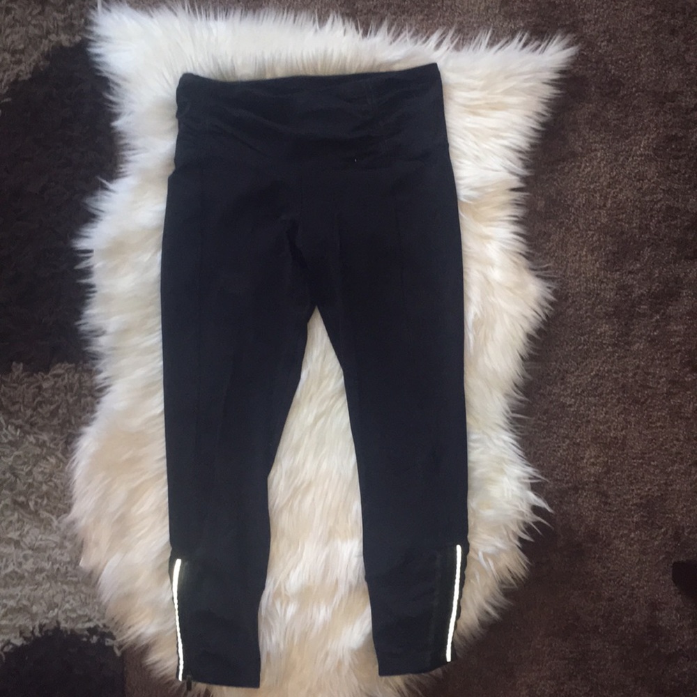 Lululemon Athletics Crop zipper pants